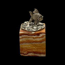 6 Marine-themed card holders in sterling silver hardstone bases by Buccellati
