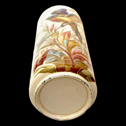 Rare paire de vases en faïence fine, Manufacture Creil & Montereau, vers 1876-1884
