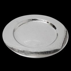 Assiette de présentation argentée fleurie