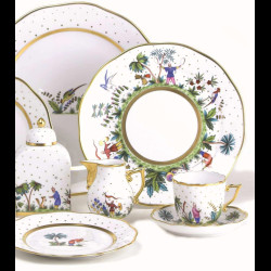 display plate of 30cm diameter