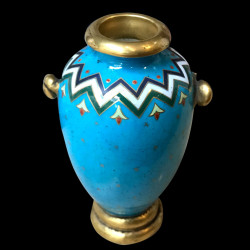 Vase en porcelaine bleu style Christopher Dresser